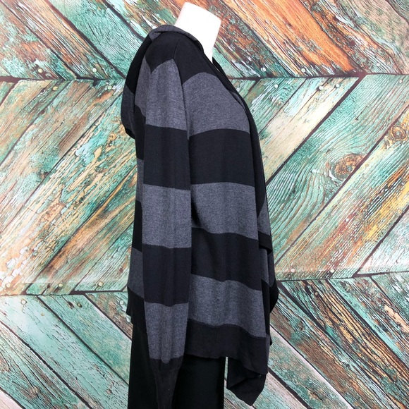 D0 - Caslon Black Hooded Drape Front Knit Cardigan - L - Picture 3 of 7